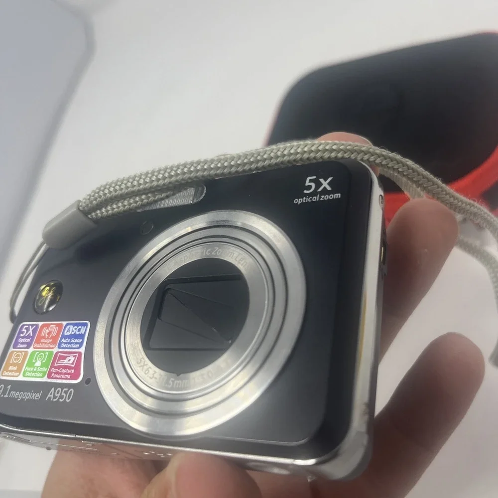 GE Smart Series A950 9.1MP Digital Camera - Black - With Case Tested
